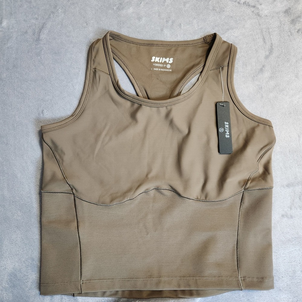 New SKIMS Performance Racer Back Tank Oxide Brown S Small NWT Rare Crop